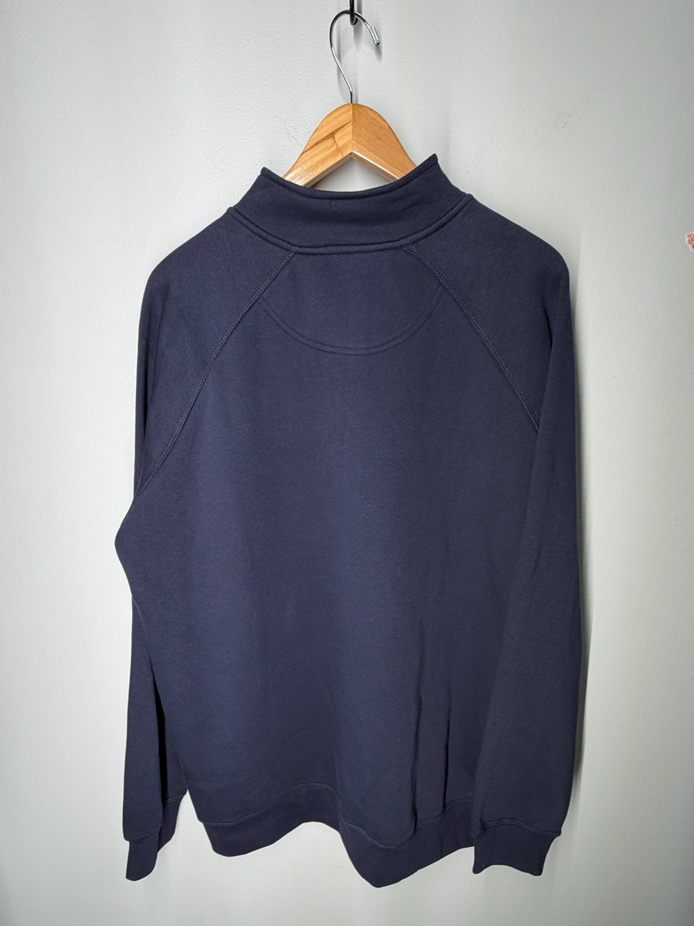 UConn Huskies Men’s XL Quarter Zip Pullover Sweatshirt NCAA League Navy Blue NEW - Picture 8 of 8